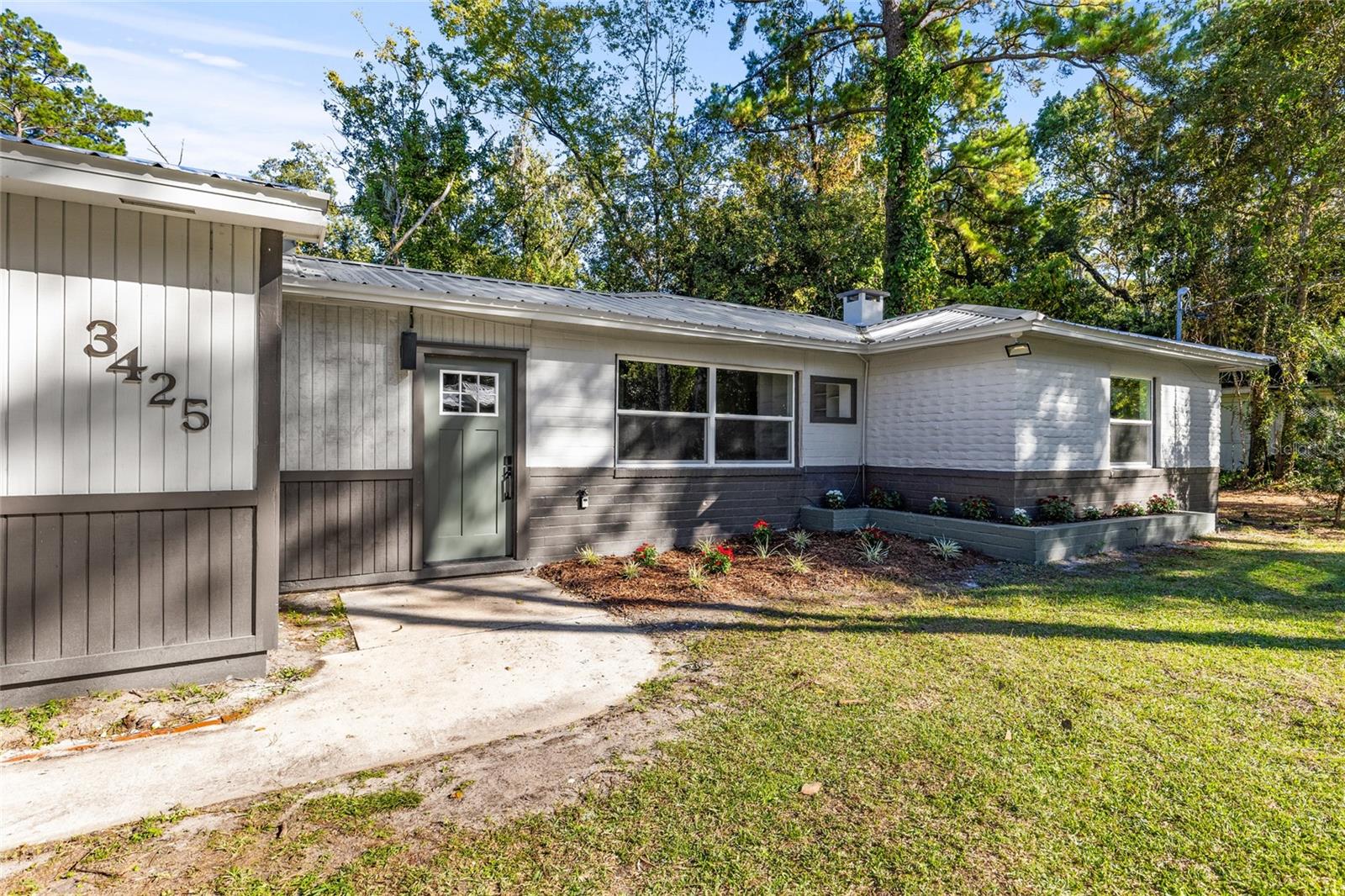 Image 2 of 22 For 3425 3rd Street