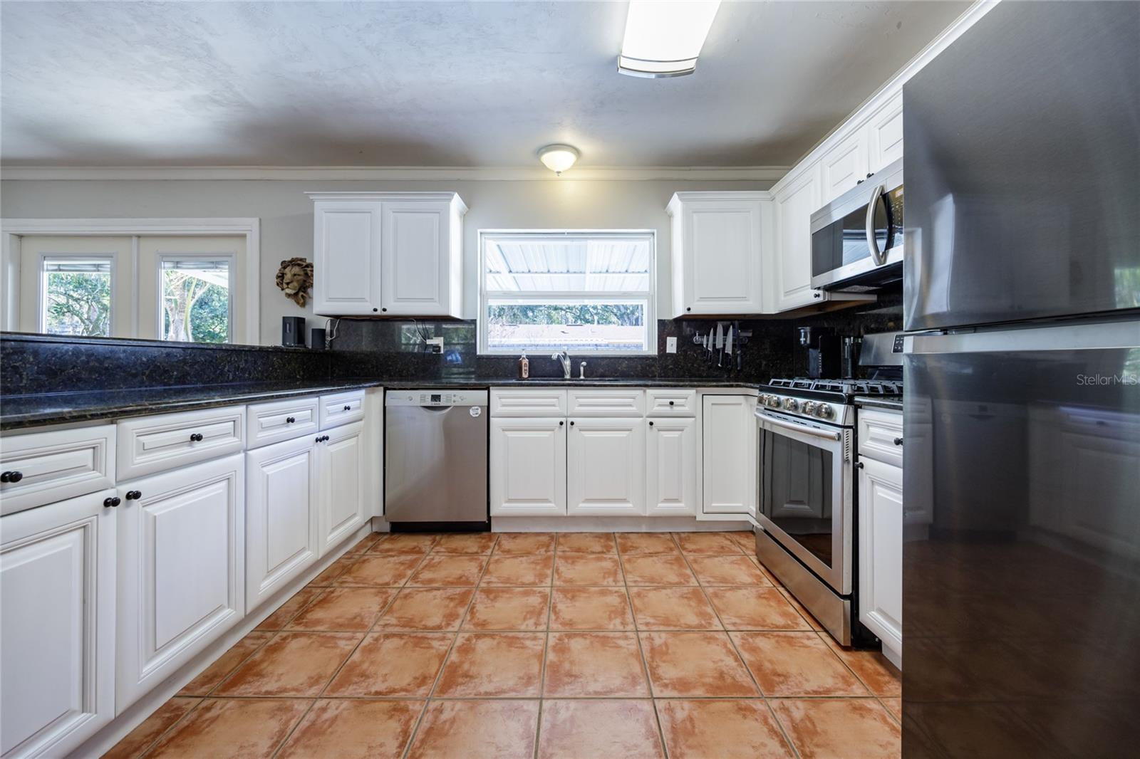 Image 10 of 50 For 3916 21st Terrace