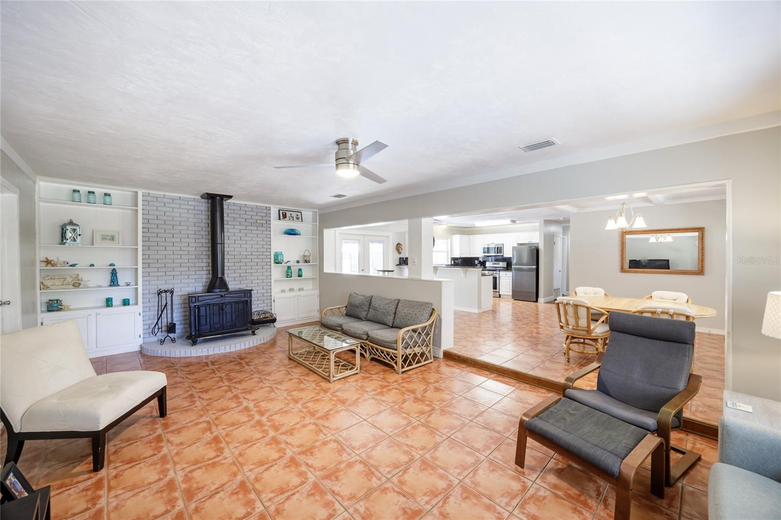 Image 15 of 50 For 3916 21st Terrace