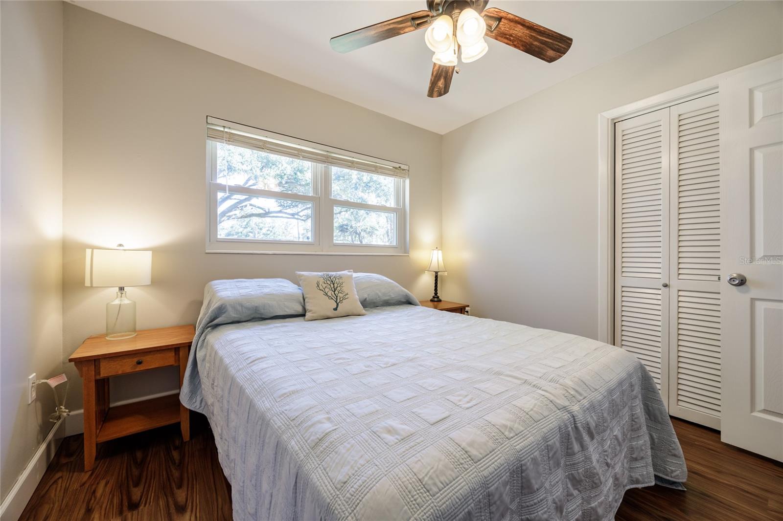 Image 21 of 50 For 3916 21st Terrace