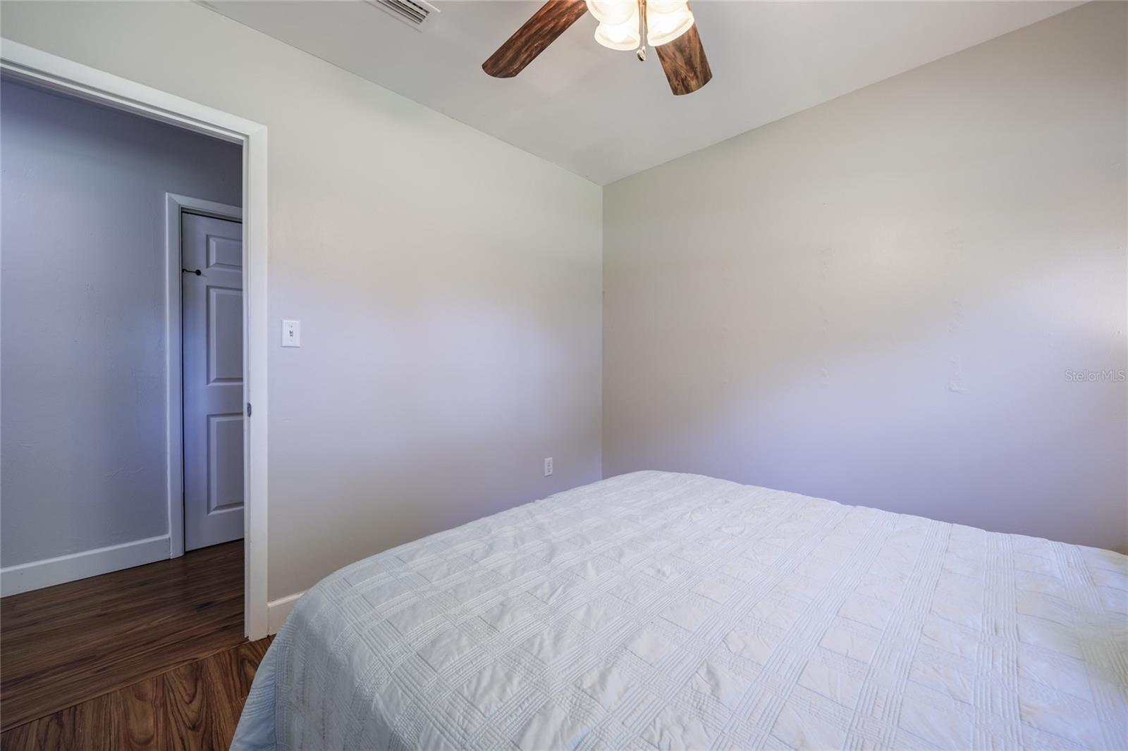 Image 22 of 50 For 3916 21st Terrace