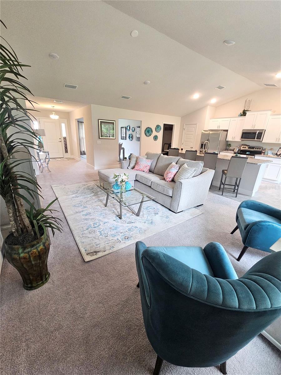 Image 8 of 13 For 436 Silver Palm Drive