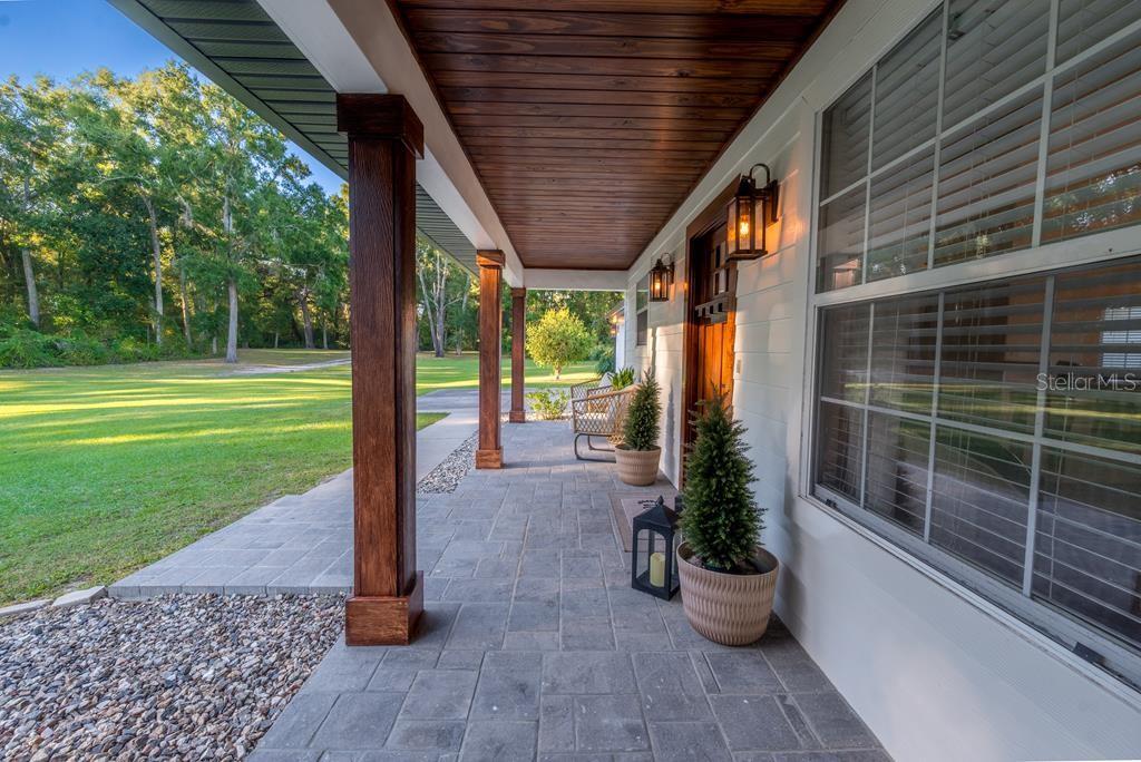 Image 14 of 56 For 6531 82nd Court