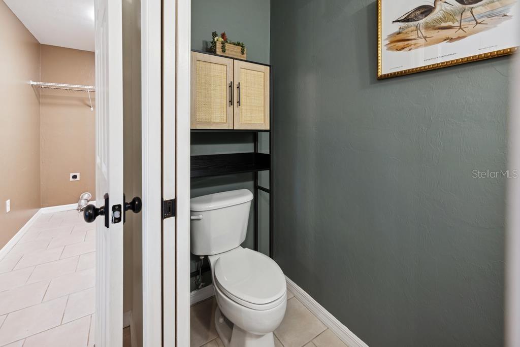 Image 47 of 56 For 6531 82nd Court