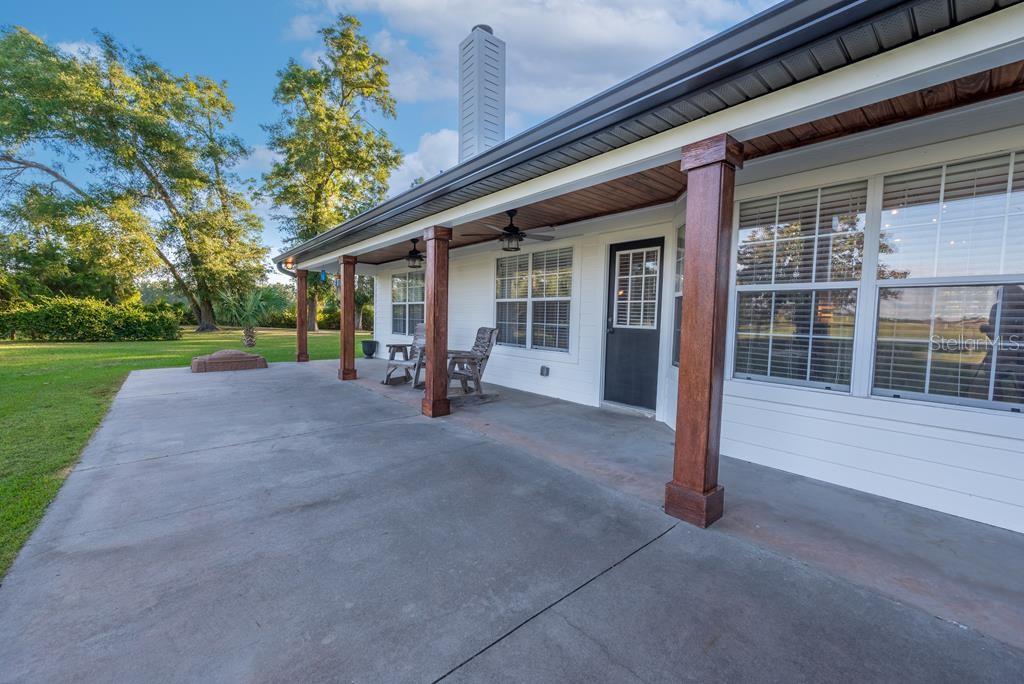 Image 7 of 56 For 6531 82nd Court