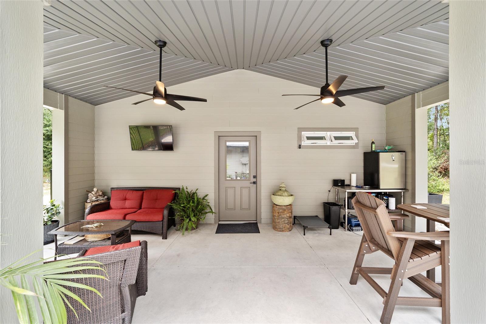 Image 28 of 87 For 19189 Us Highway 301