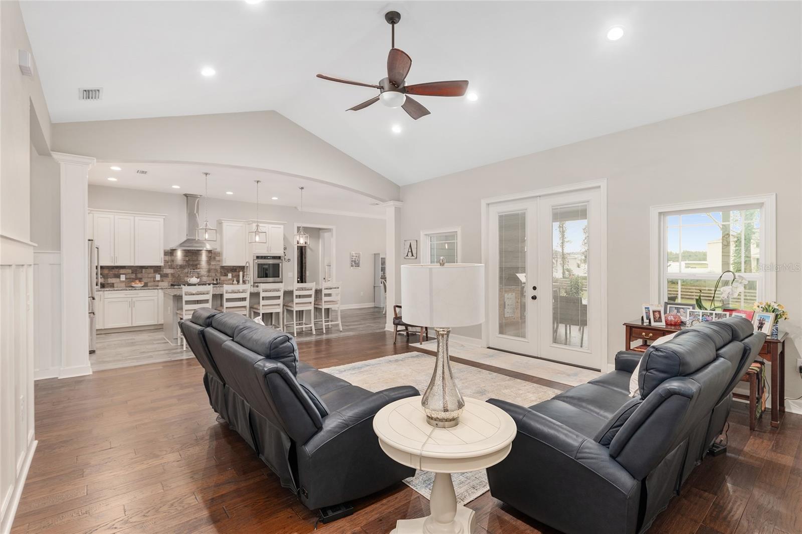 Image 11 of 61 For 17991 175th Avenue