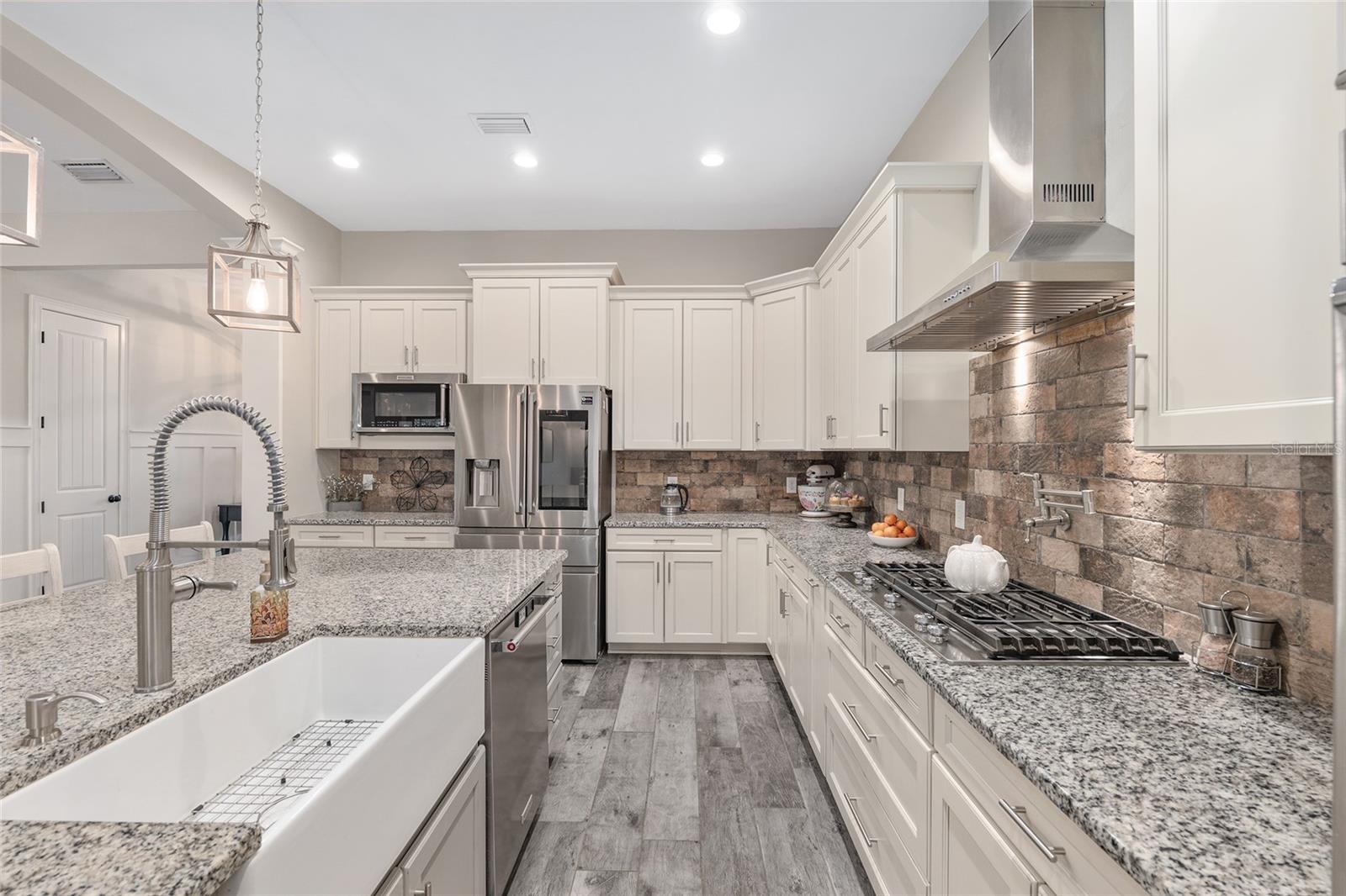 Image 16 of 61 For 17991 175th Avenue