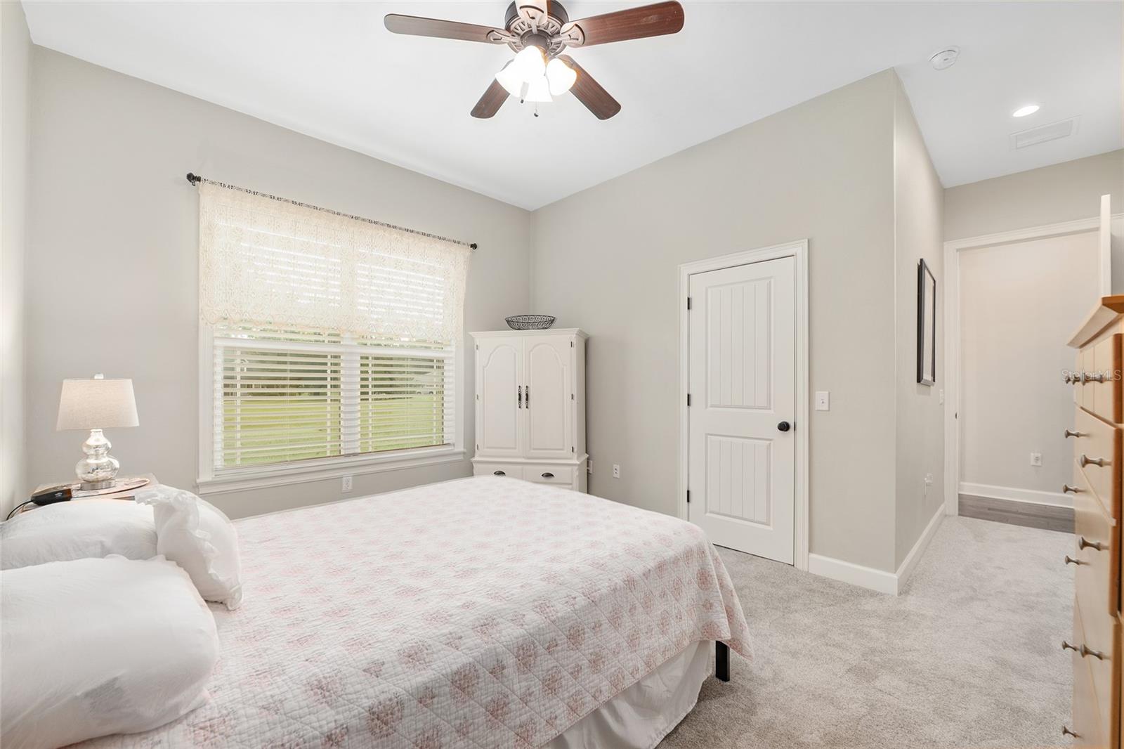 Image 34 of 61 For 17991 175th Avenue