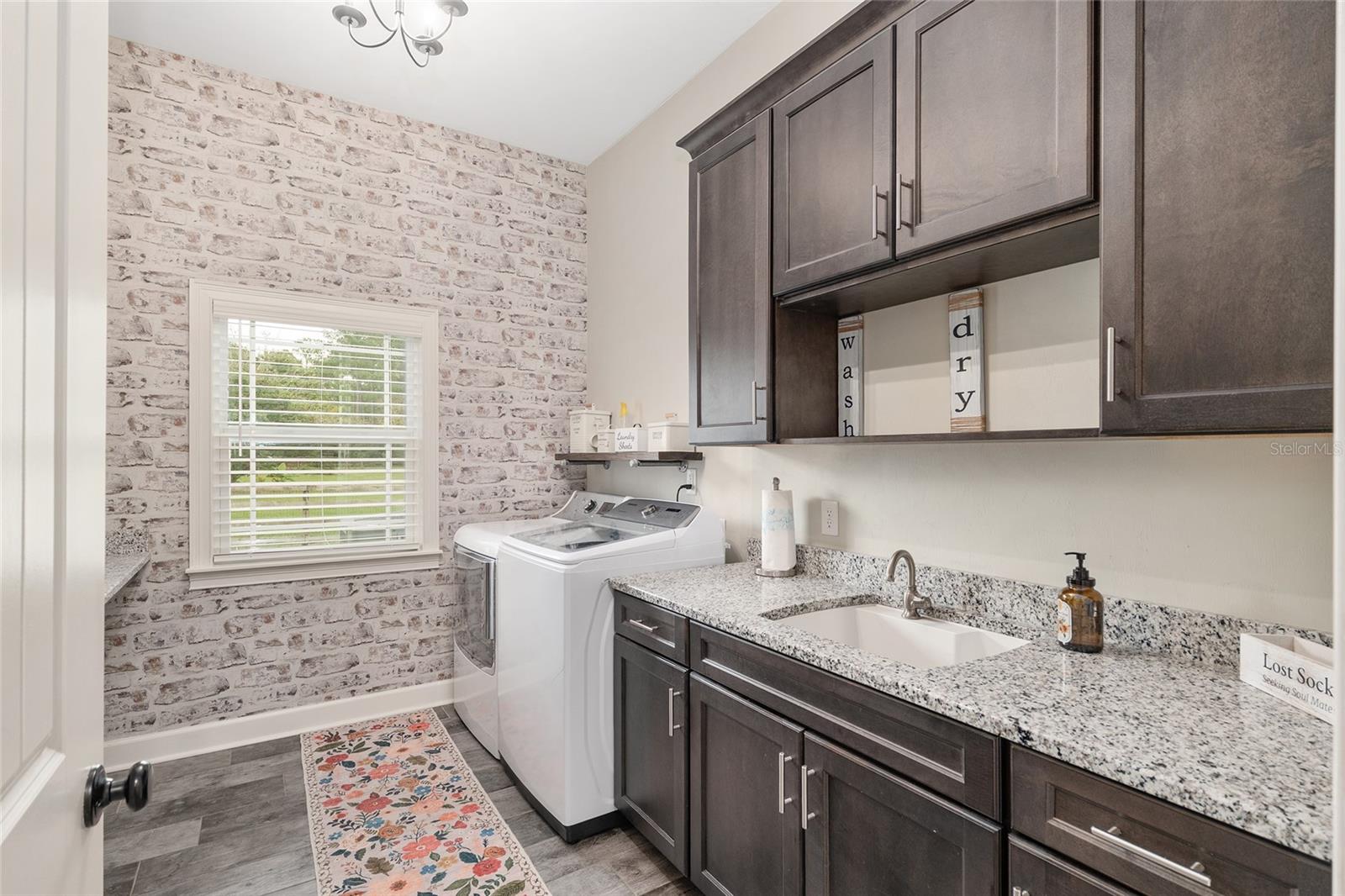 Image 39 of 61 For 17991 175th Avenue