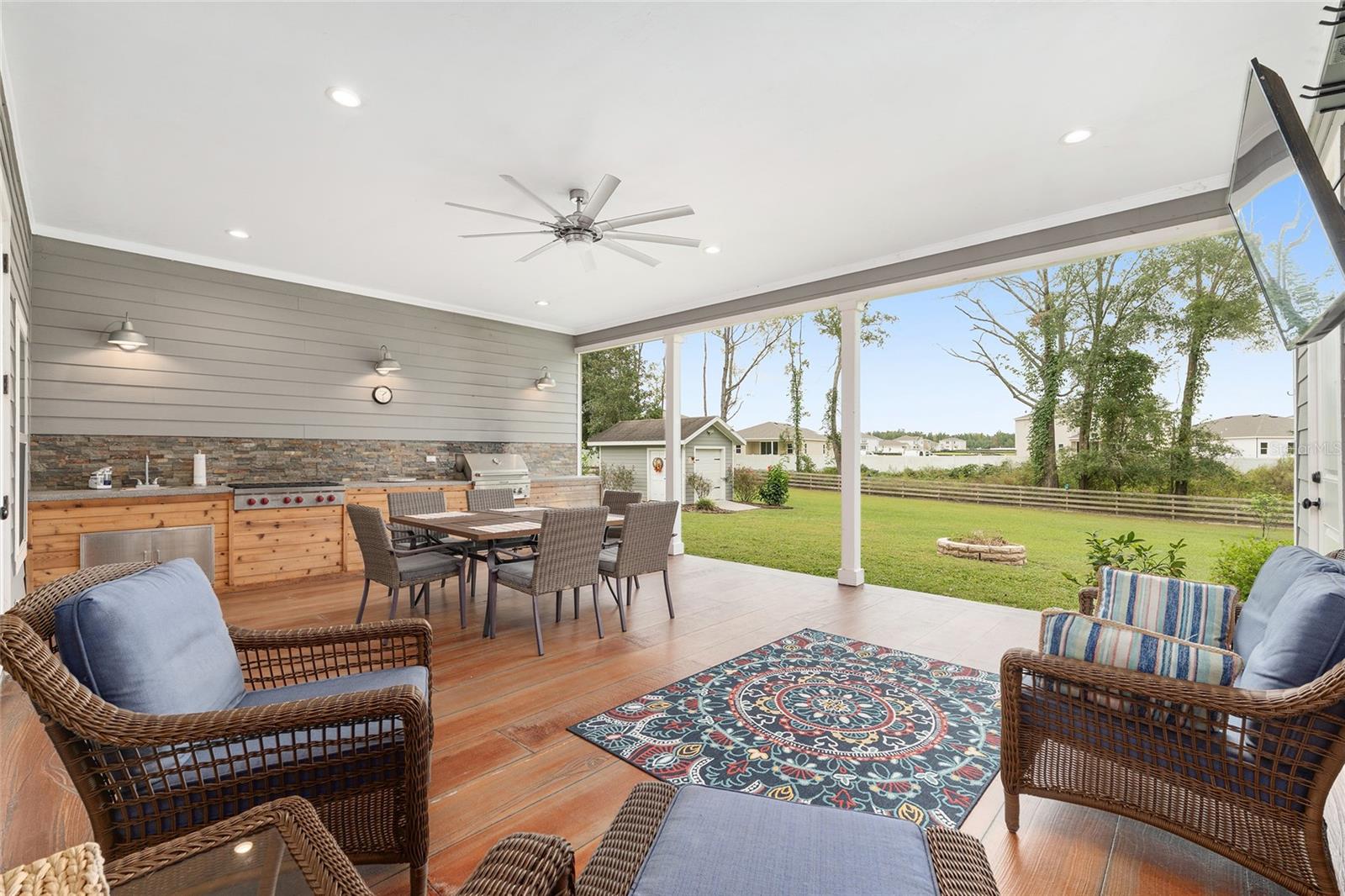 Image 44 of 61 For 17991 175th Avenue