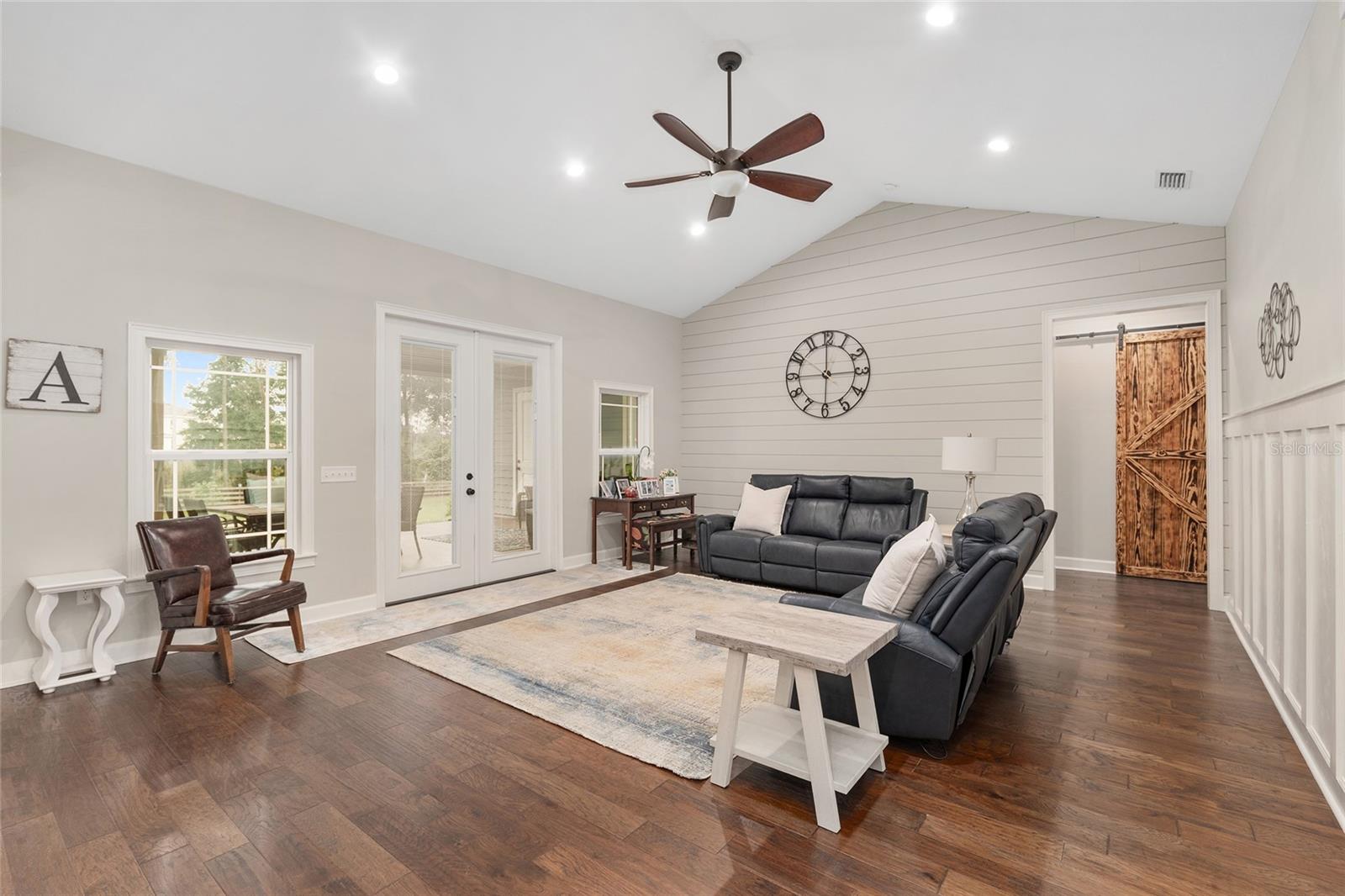 Image 7 of 61 For 17991 175th Avenue