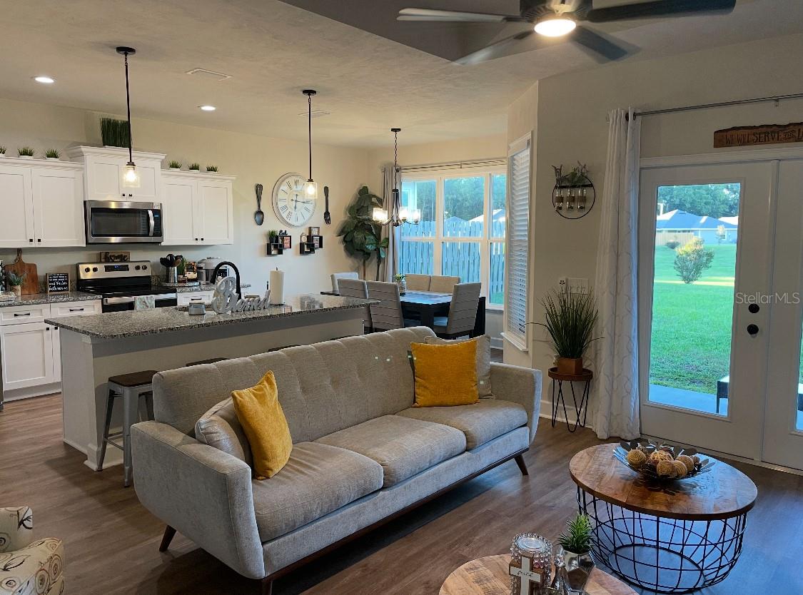 Image 10 of 16 For 15756 126 Lane