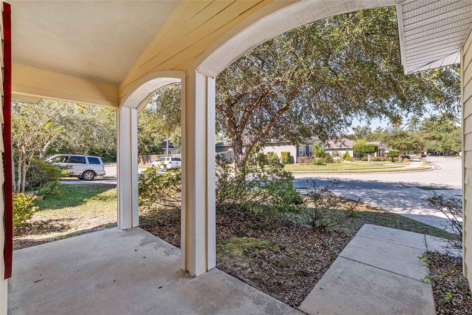 Image 2 of 38 For 2051 49th Avenue