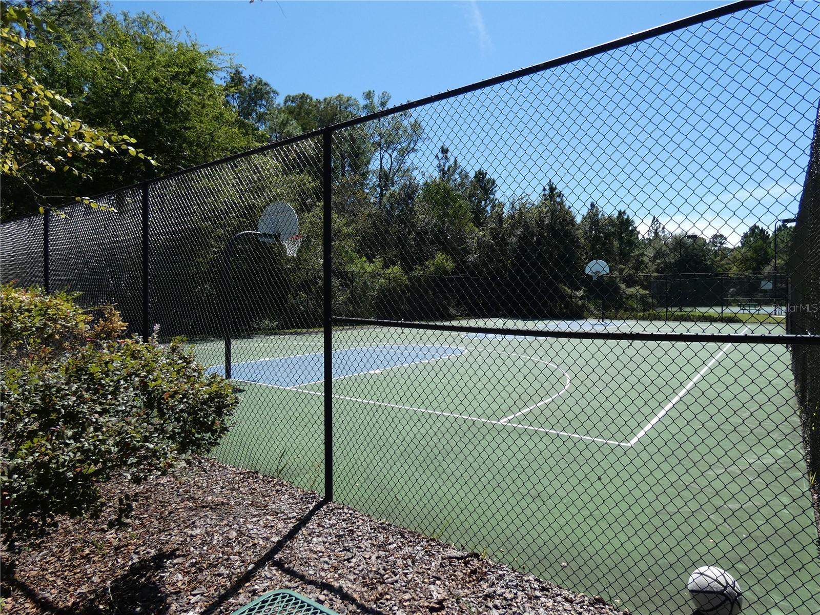 Image 37 of 38 For 2051 49th Avenue