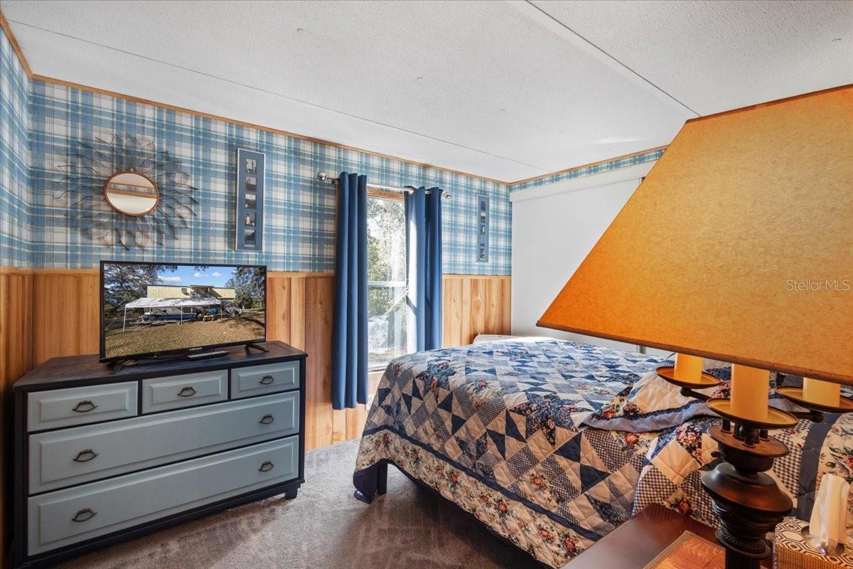 Image 16 of 39 For 7639 6th Street