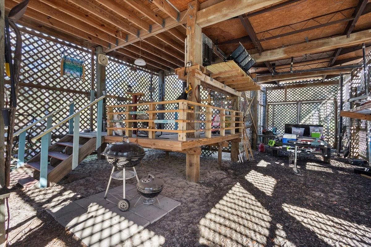 Image 19 of 39 For 7639 6th Street