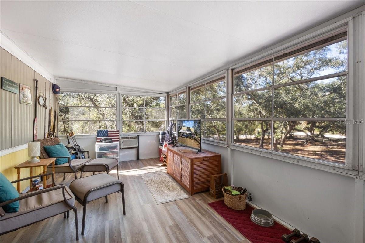 Image 3 of 39 For 7639 6th Street