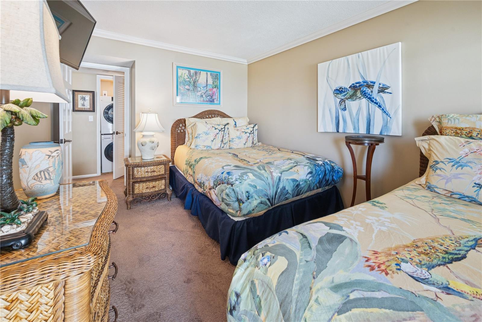 Image 52 of 59 For 7900 A1a S A214