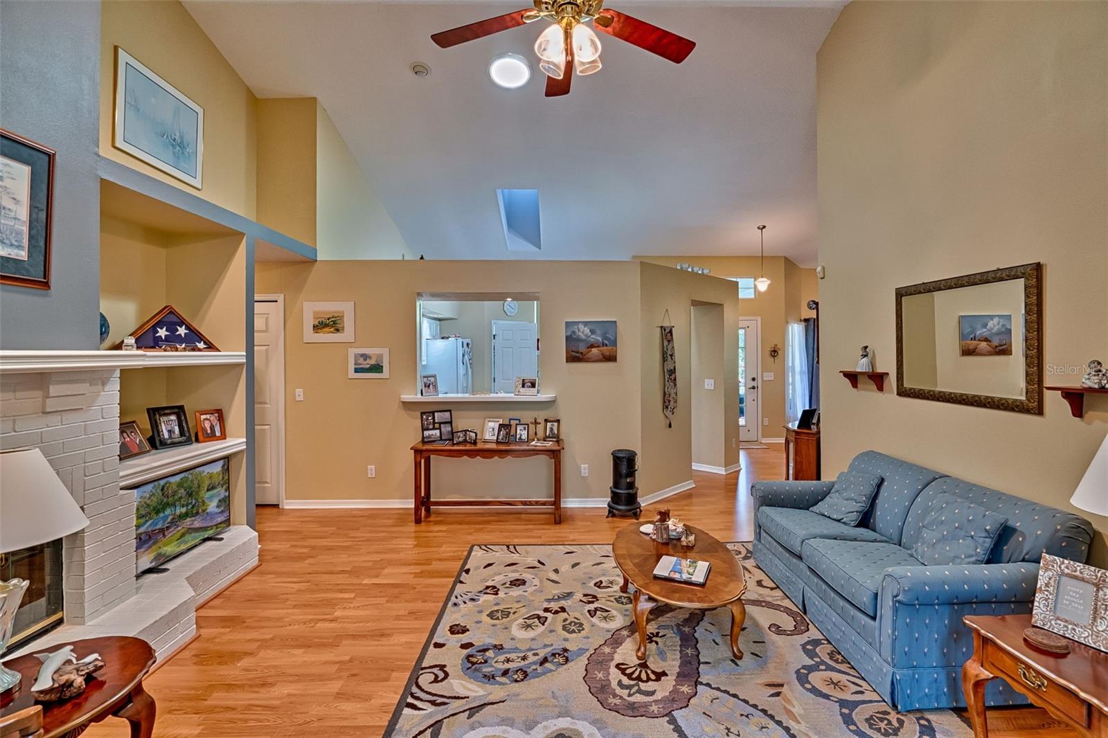 Image 11 of 39 For 19715 93rd Lane Road