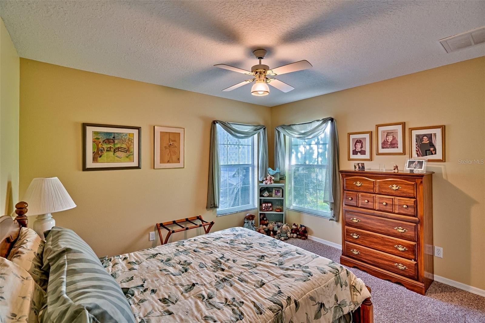 Image 20 of 39 For 19715 93rd Lane Road