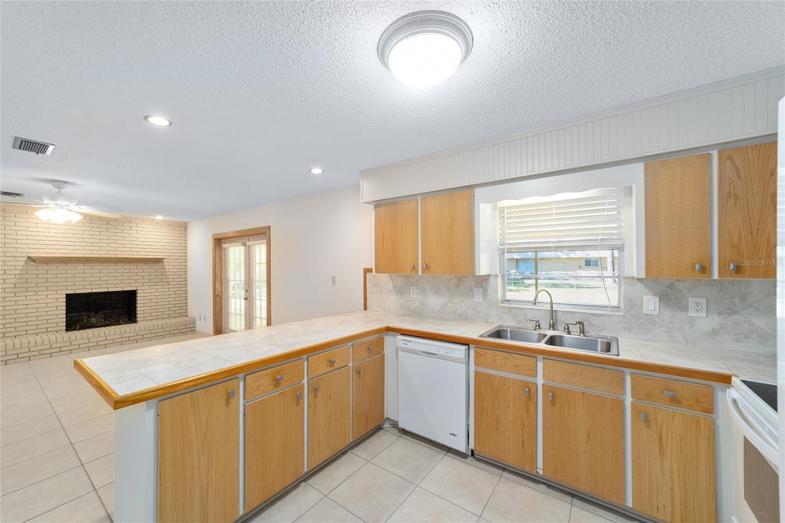 Image 12 of 23 For 3400 26th Terrace