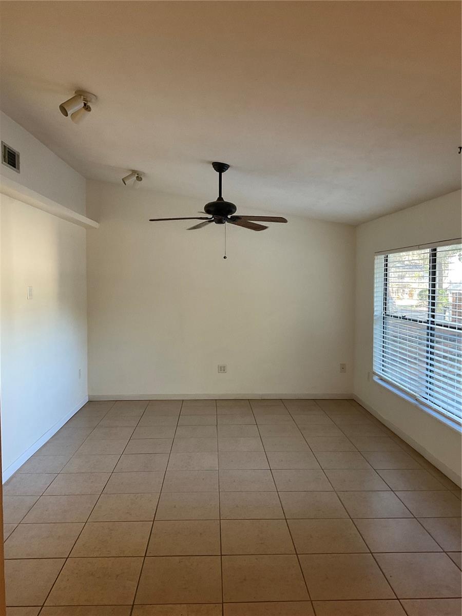 Image 10 of 19 For 4506 46th Drive