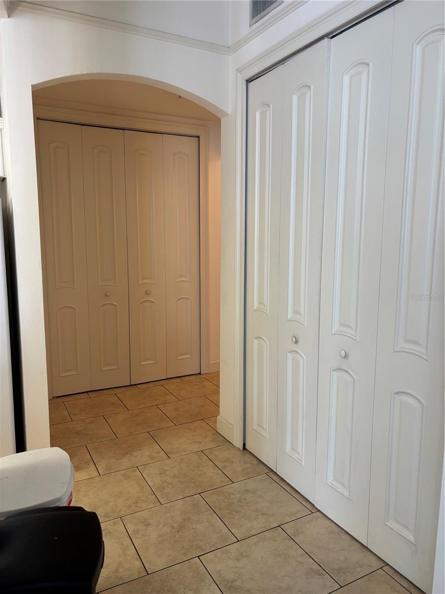 Image 8 of 9 For 325 14th Street 308