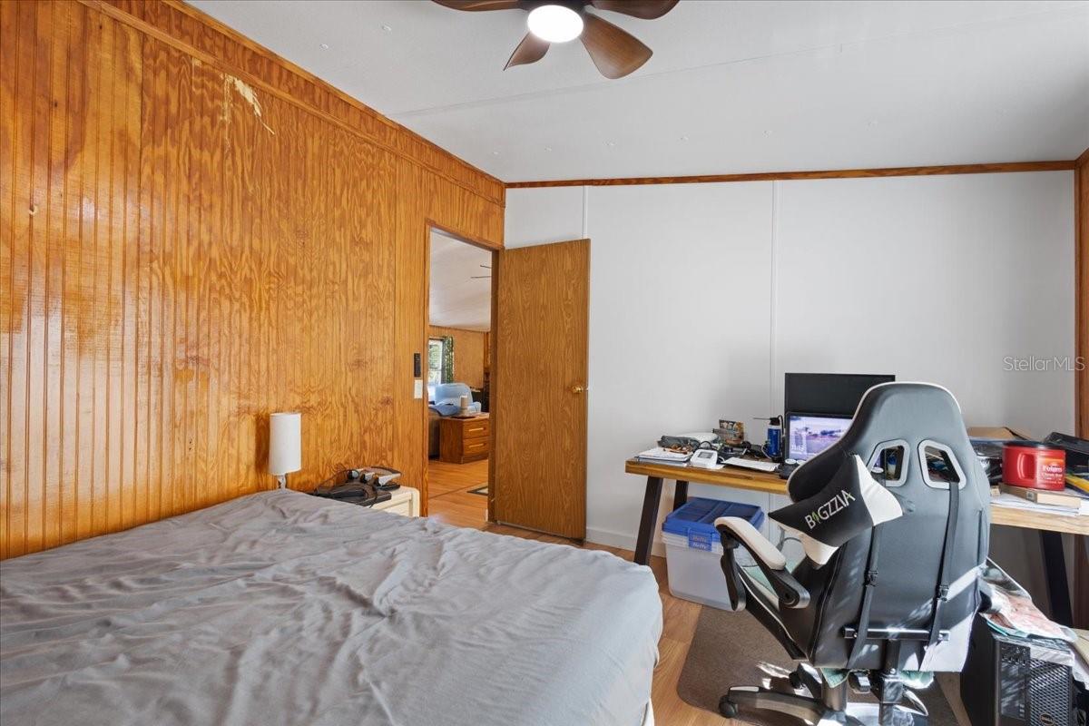 Image 18 of 36 For 1566 262nd Avenue