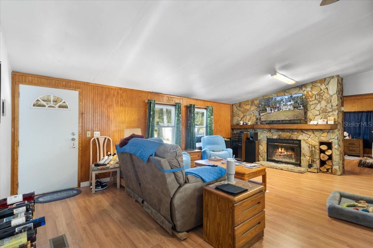 Image 3 of 36 For 1566 262nd Avenue