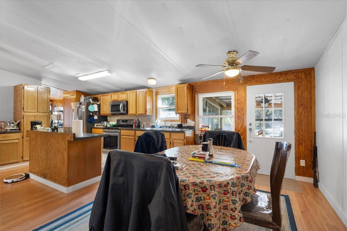 Image 7 of 36 For 1566 262nd Avenue