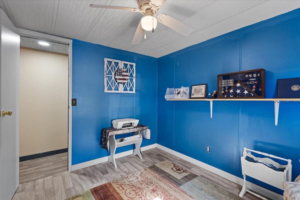 Image 10 of 41 For 966 818th Street