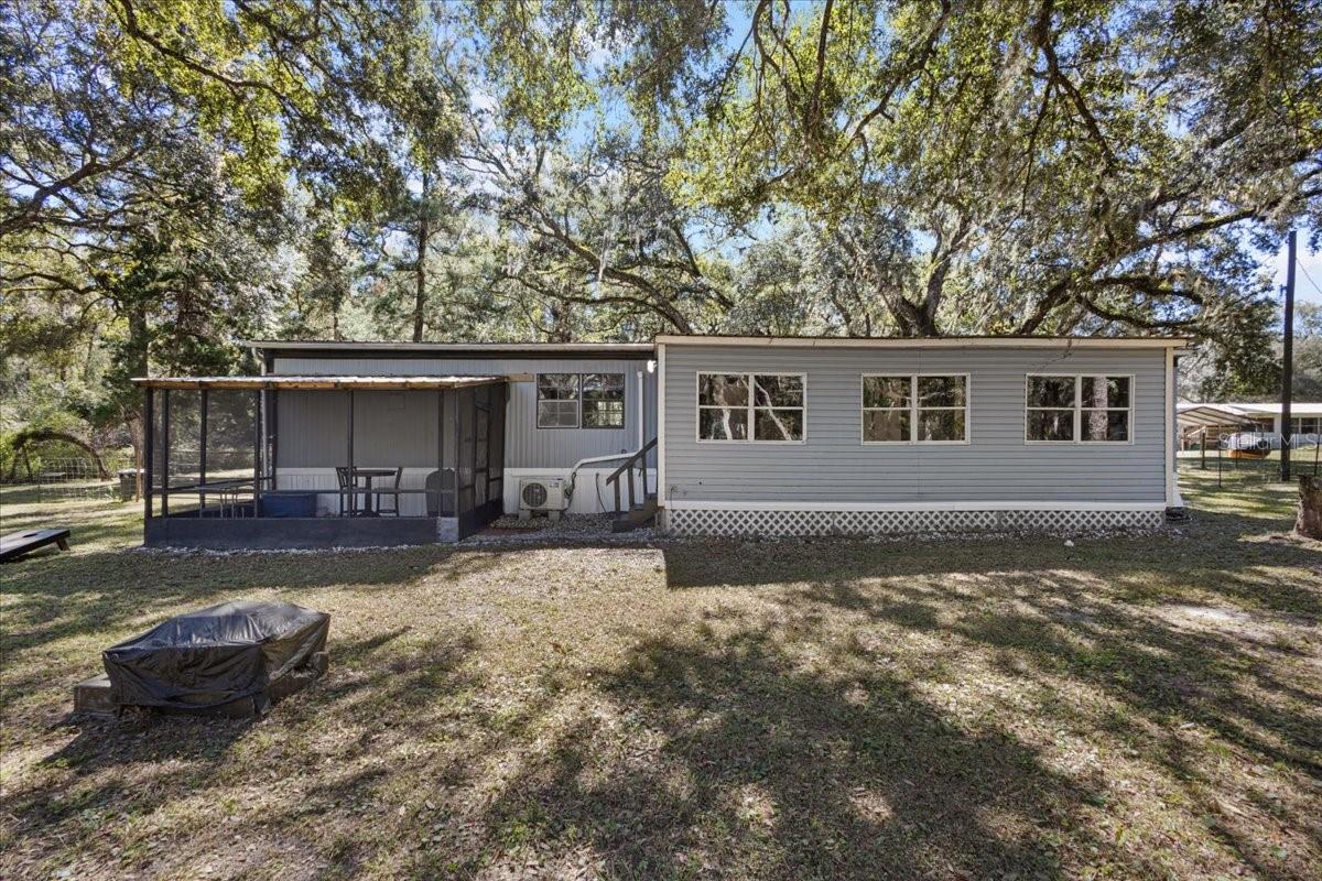 Image 19 of 41 For 966 818th Street