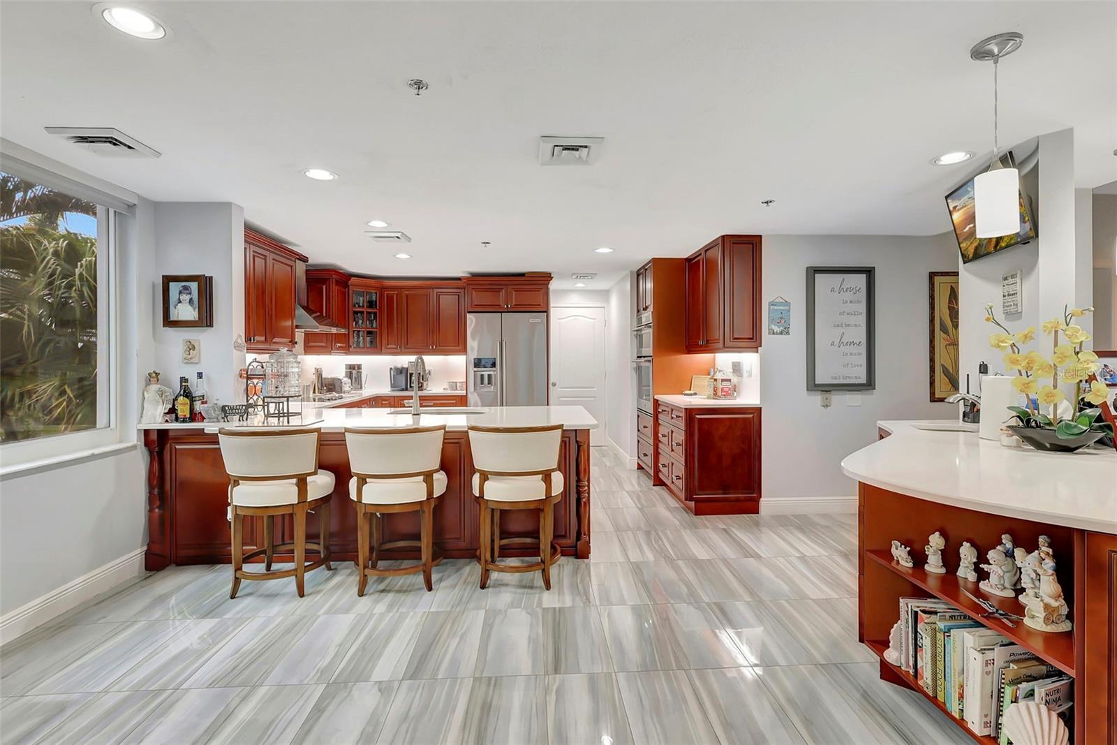 Image 11 of 56 For 1140 Chapman Way 401