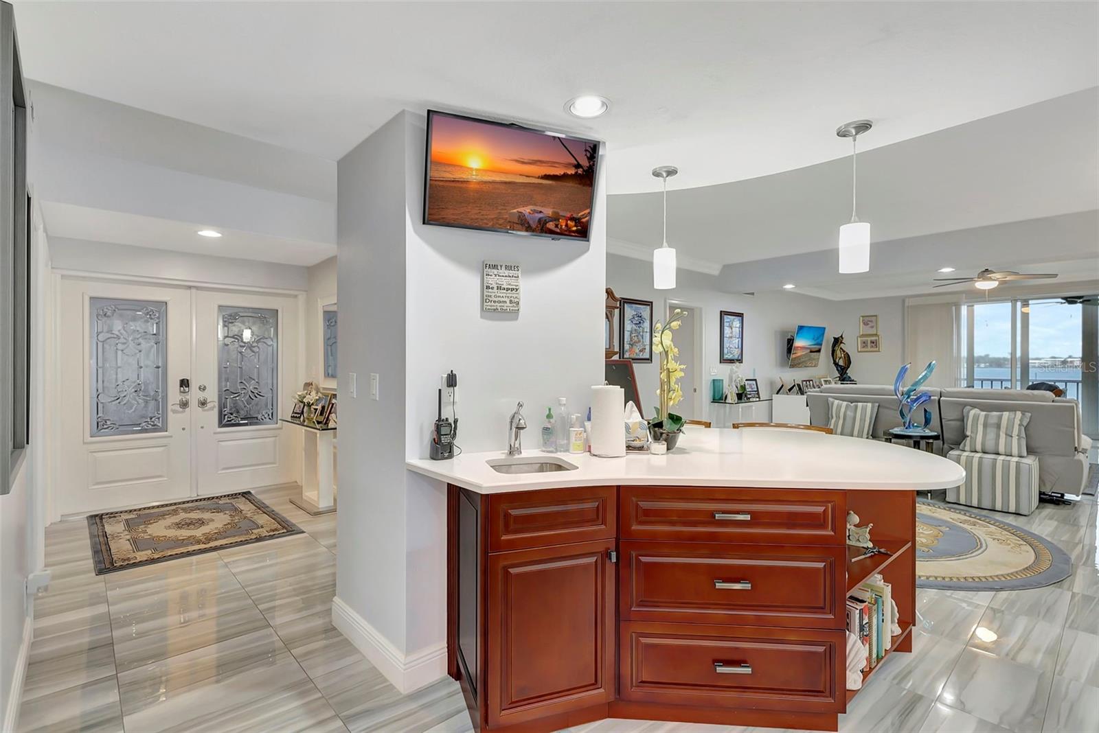 Image 13 of 56 For 1140 Chapman Way 401