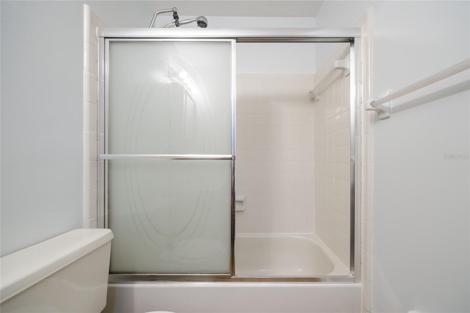 Image 14 of 16 For 2635 Sw 35th Pl Apt  1001