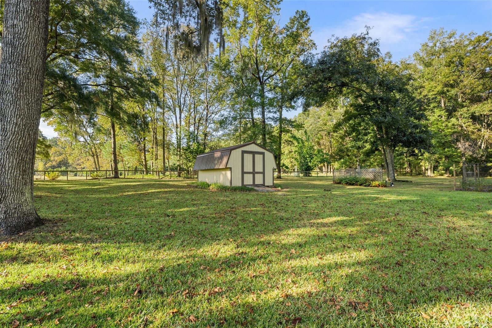 Image 35 of 46 For 11606 120th Terrace