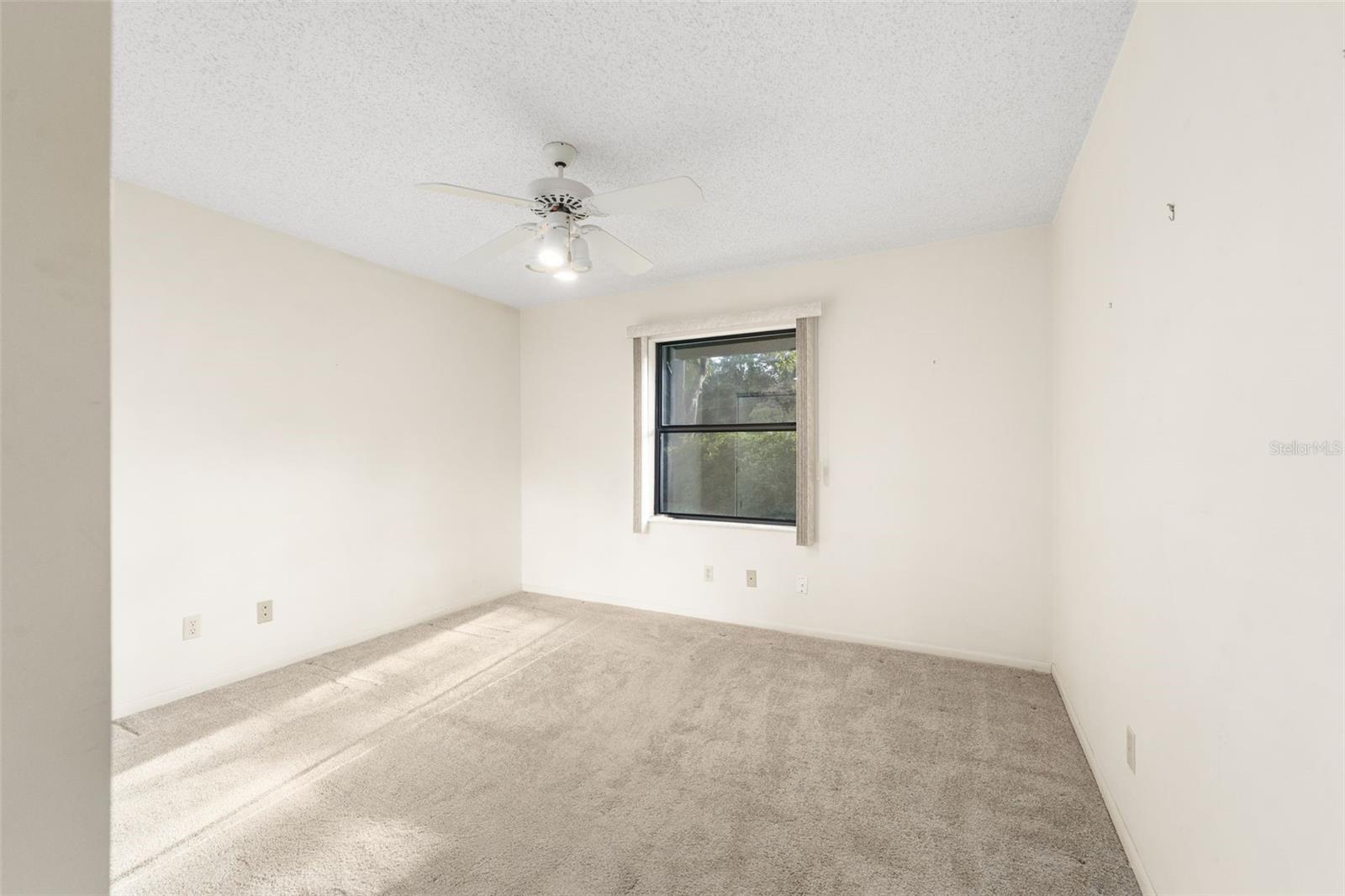 Image 8 of 46 For 11606 120th Terrace