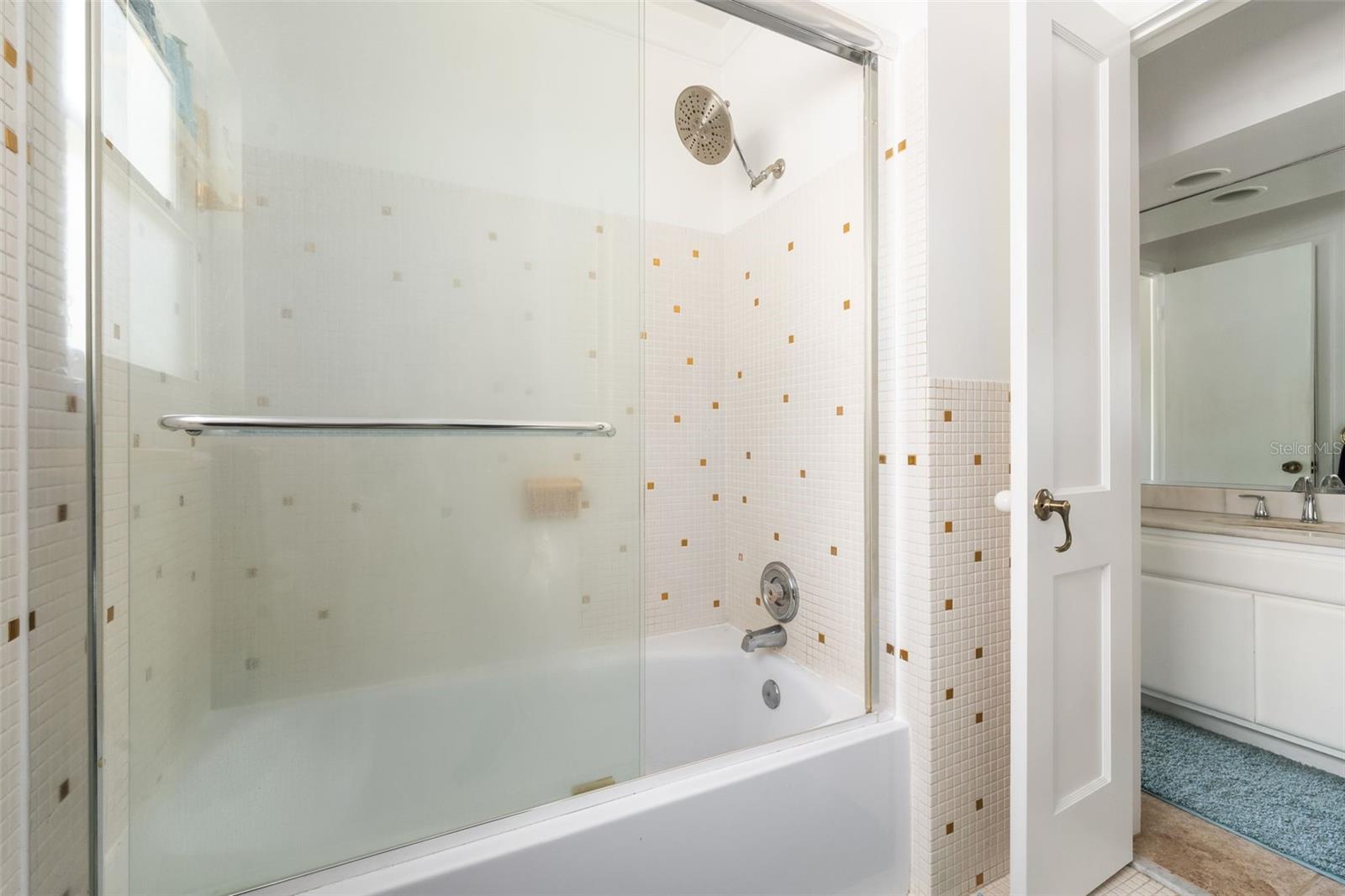 Image 31 of 50 For 1920 12th Road