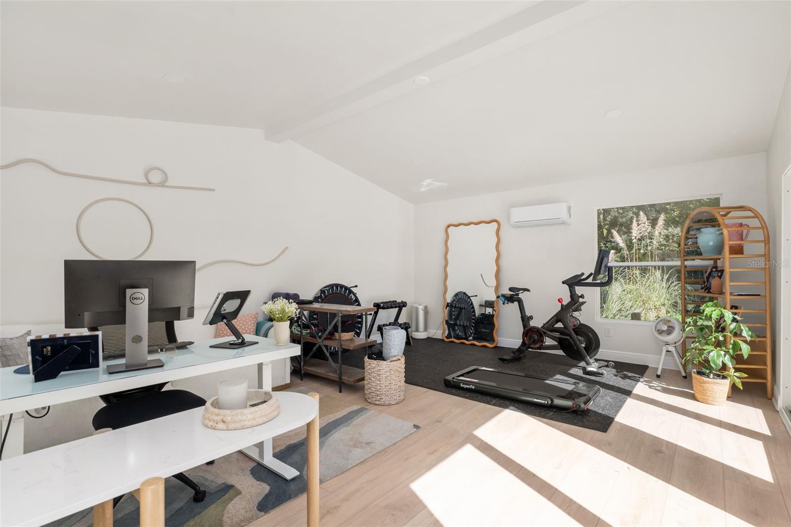 Image 46 of 50 For 1920 12th Road