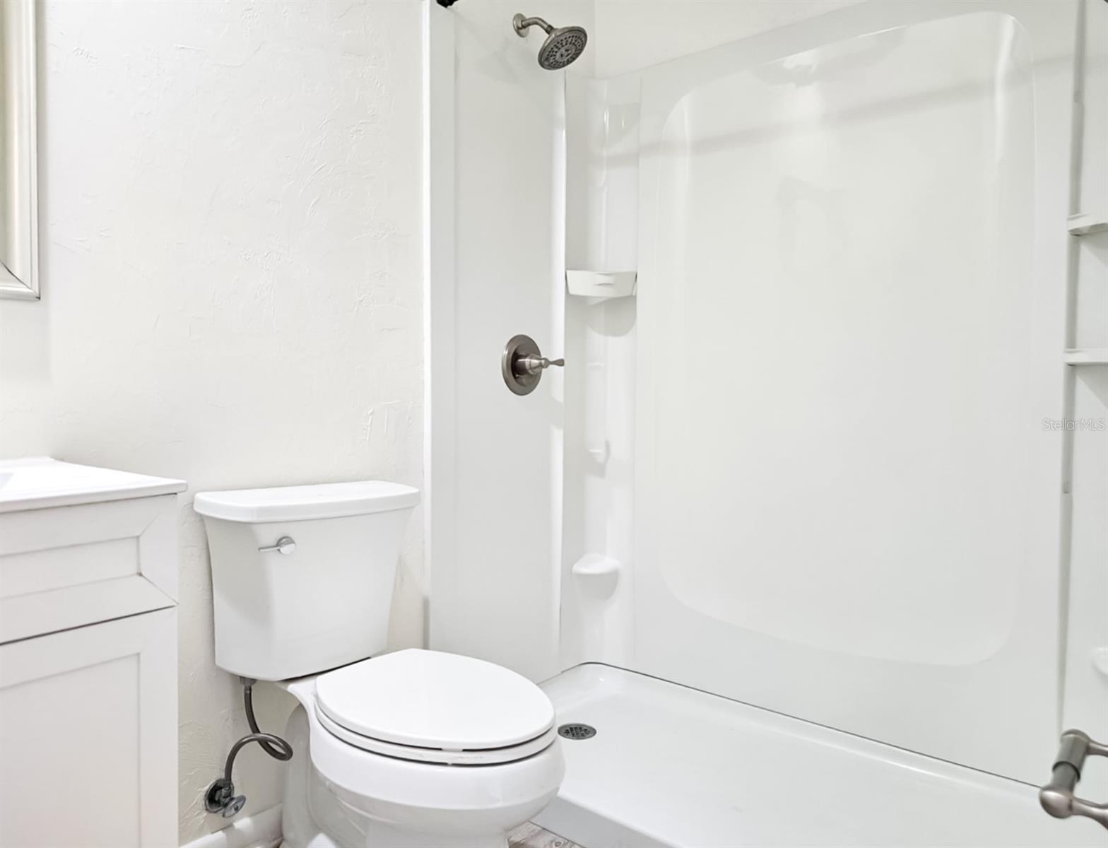 Image 17 of 34 For 518 27th Avenue