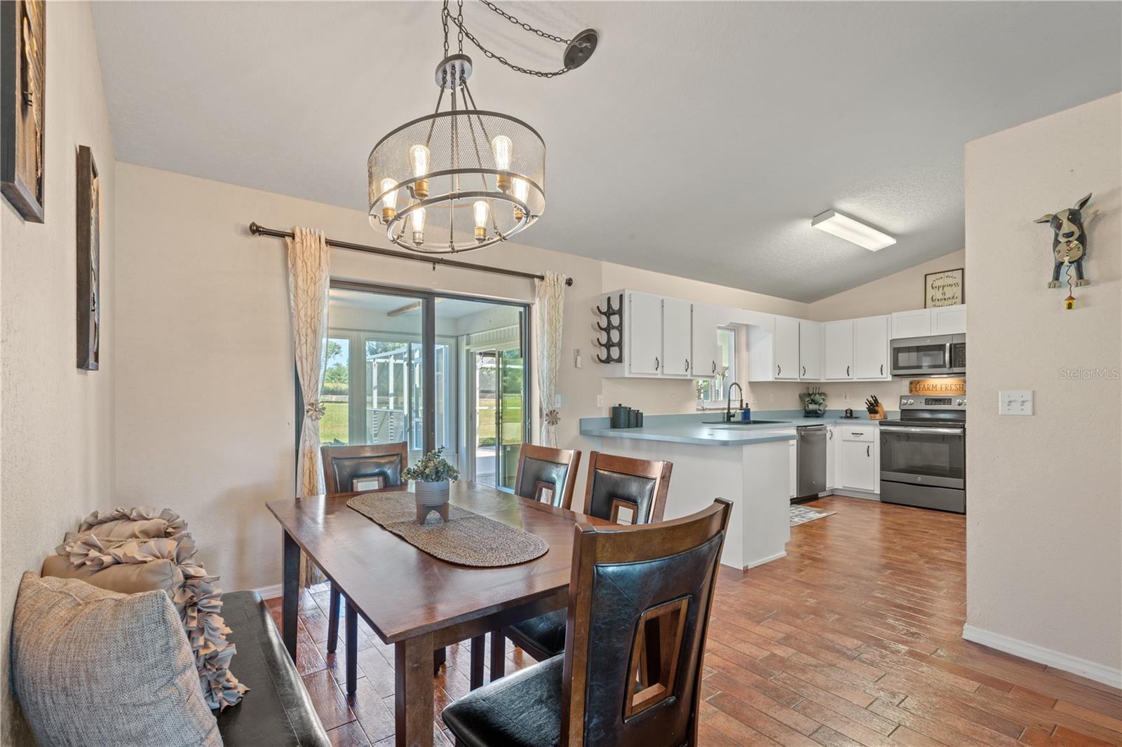 Image 11 of 34 For 8395 Anthony Road