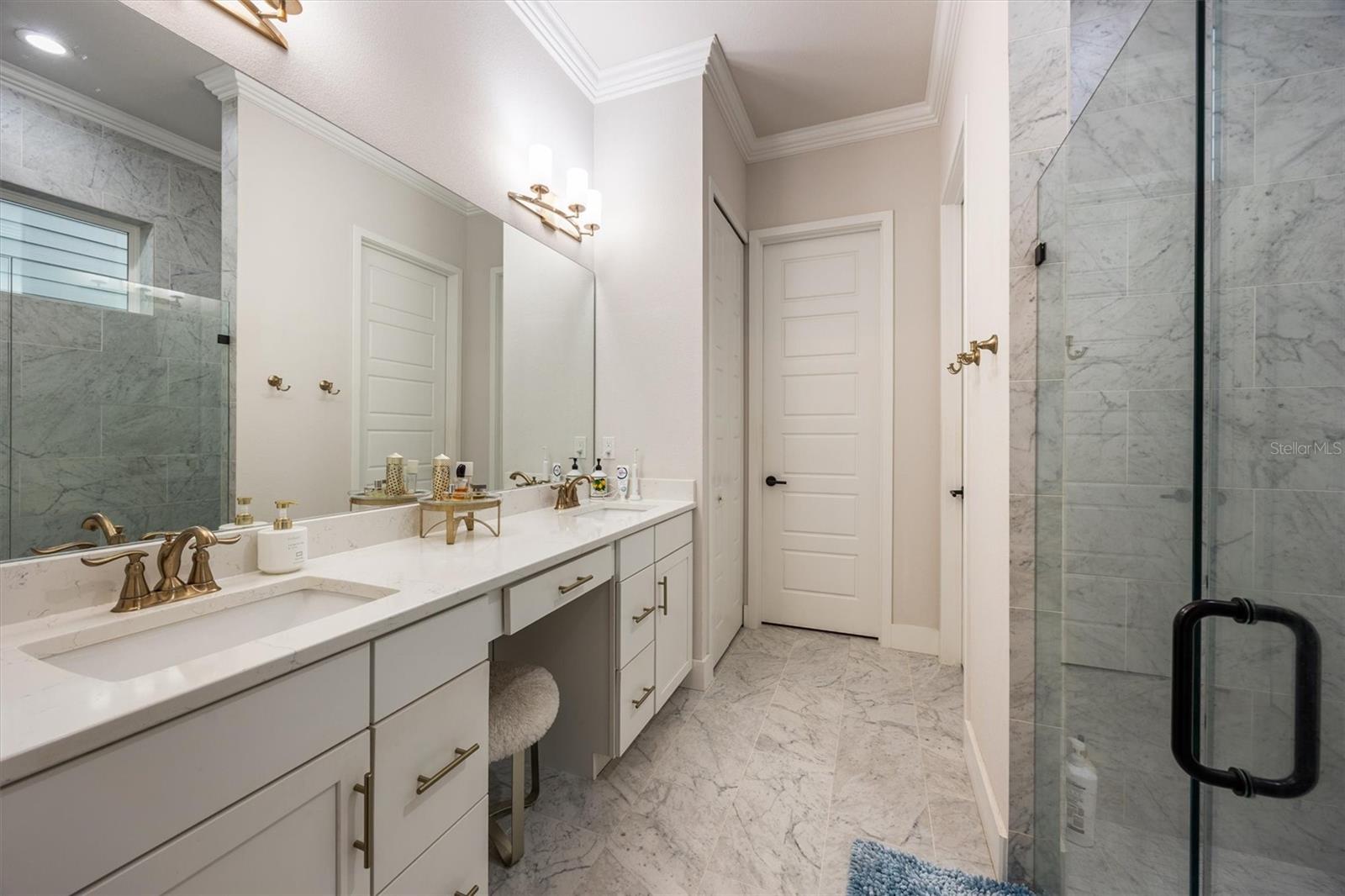 Image 19 of 30 For 6557 74th Drive