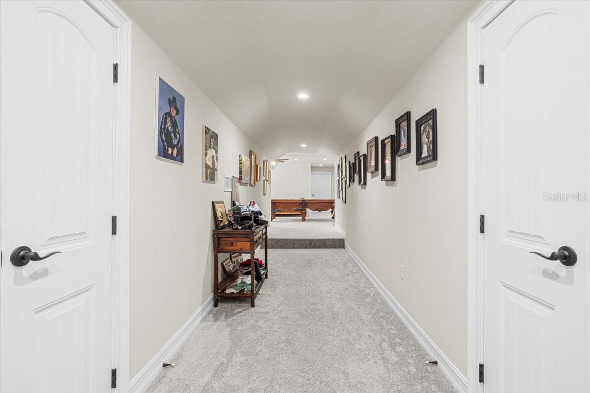 Listing photo id 42 for 4107 State Road 45