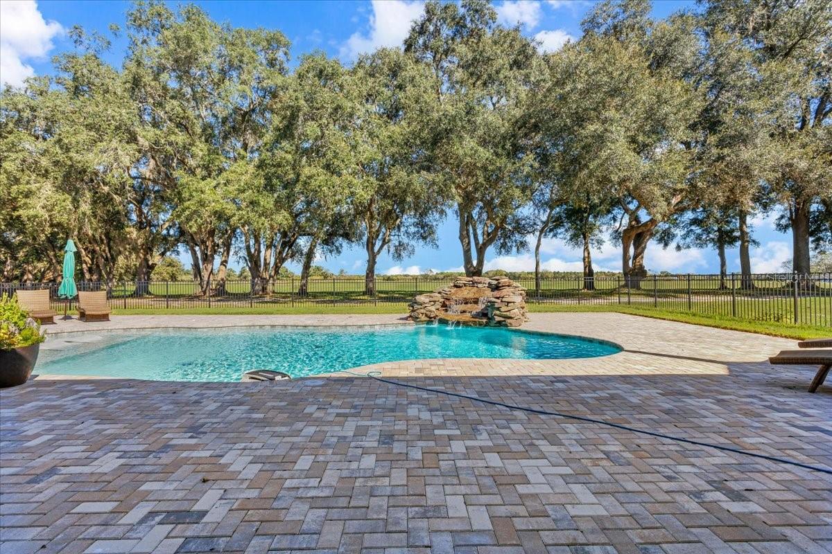 Listing photo id 55 for 4107 State Road 45