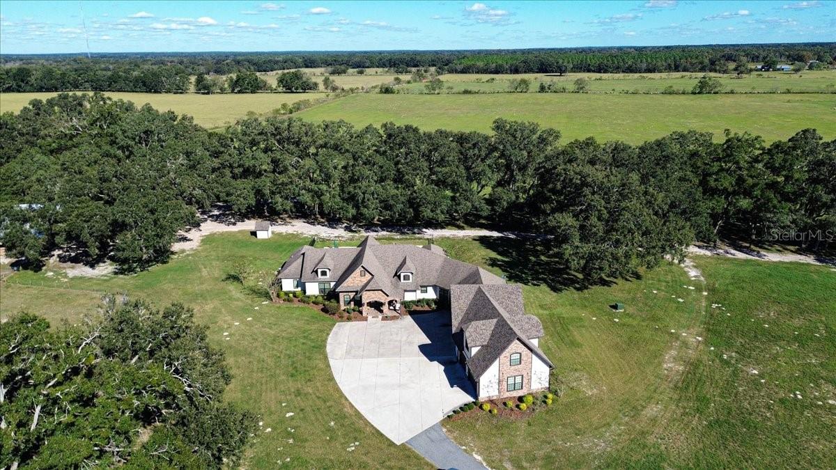 Listing photo id 67 for 4107 State Road 45