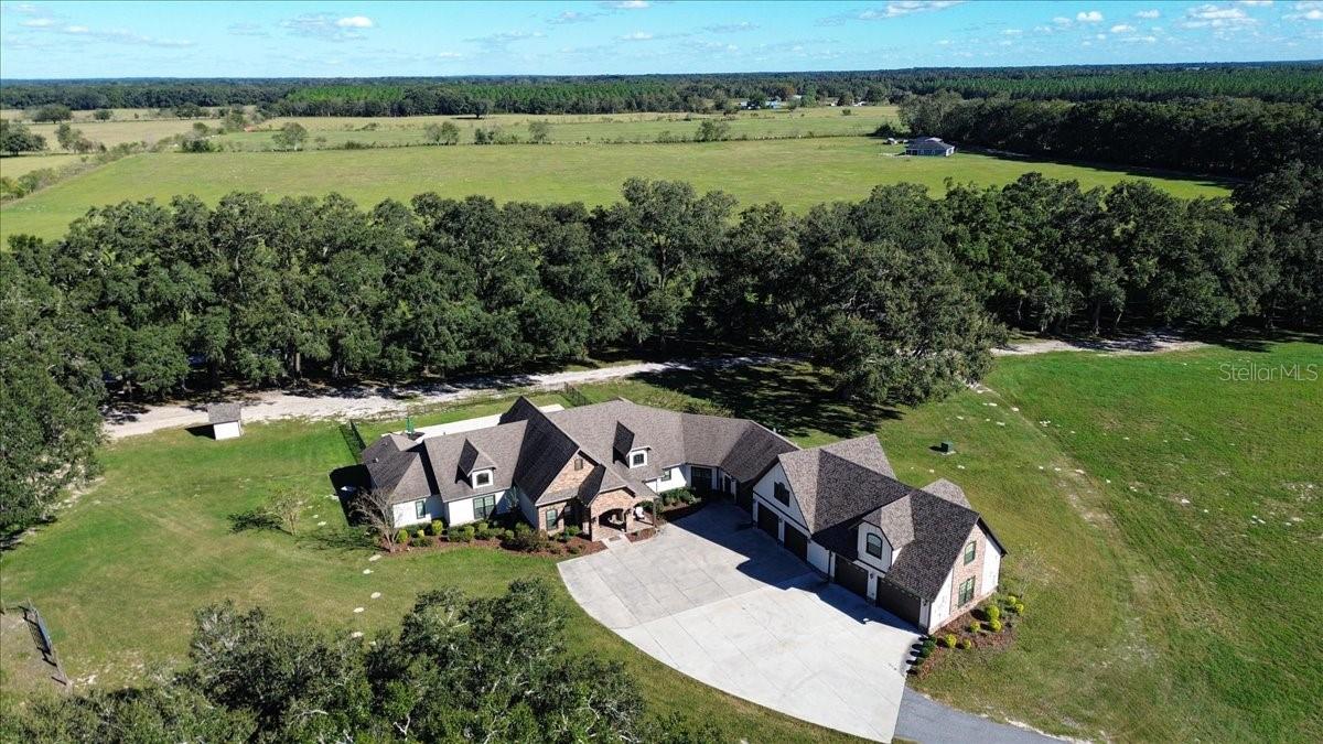 Listing photo id 70 for 4107 State Road 45