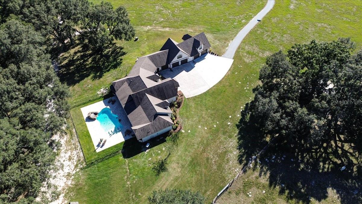 Listing photo id 73 for 4107 State Road 45