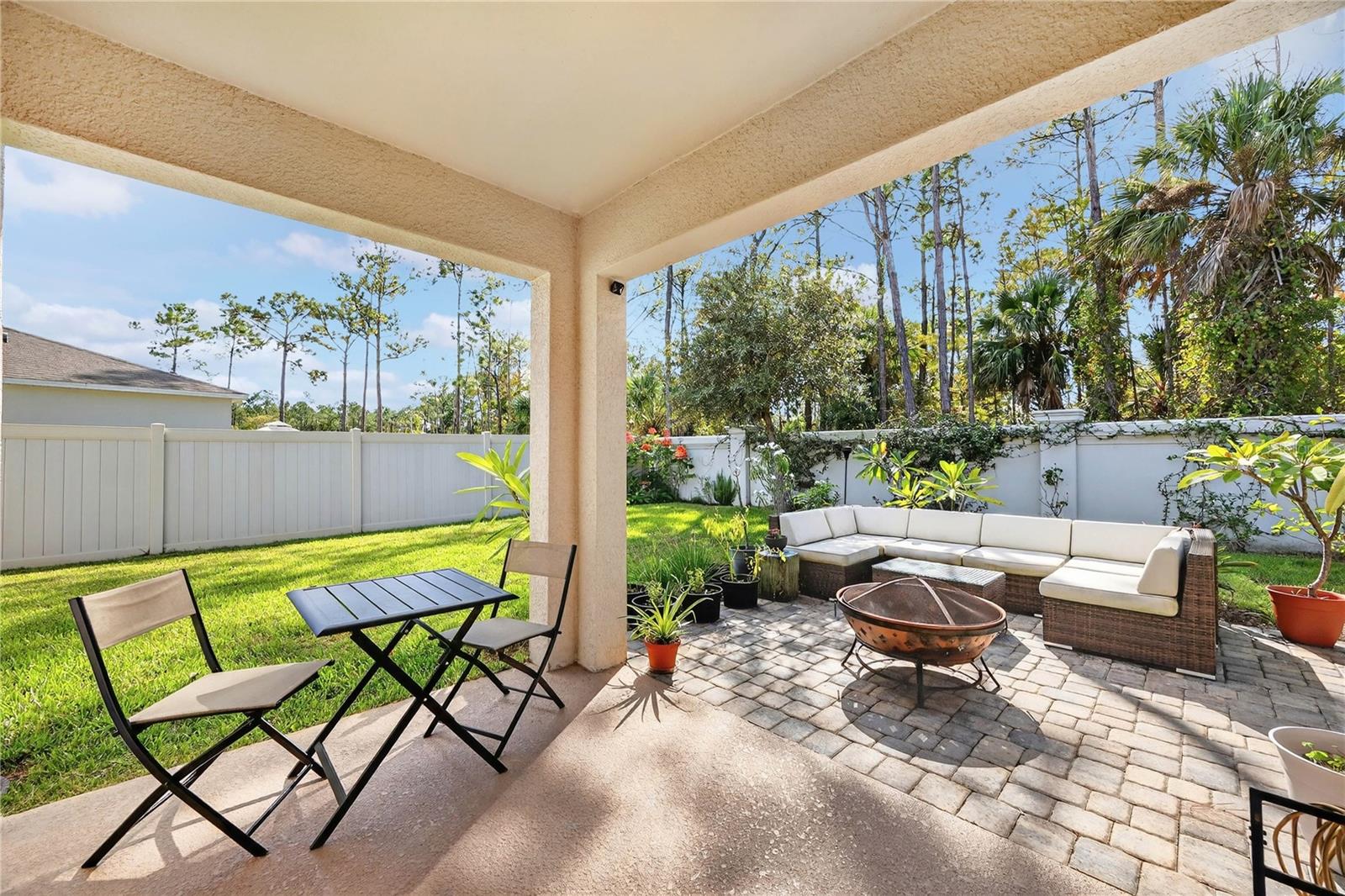 Image 22 of 33 For 290 Sandoval Drive