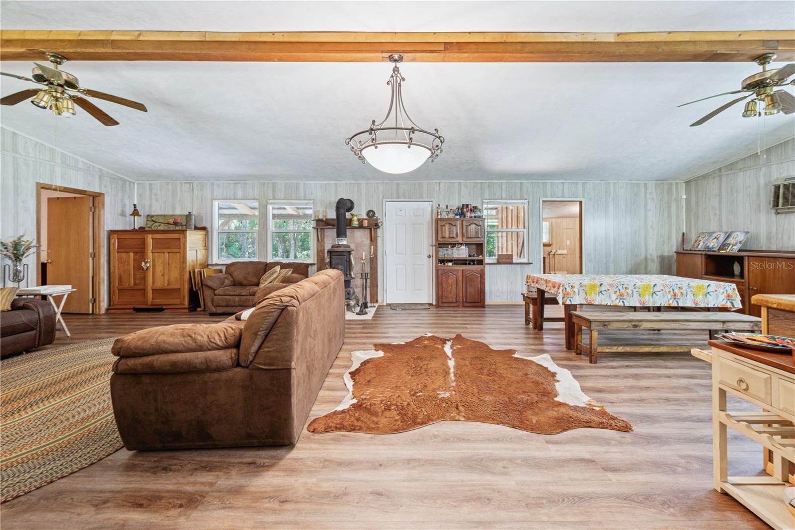 Image 13 of 41 For 6550 100th Court